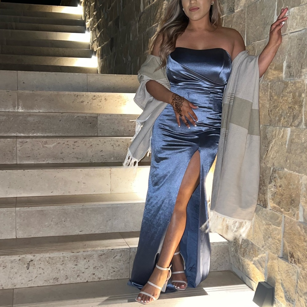 Windsor formal dress